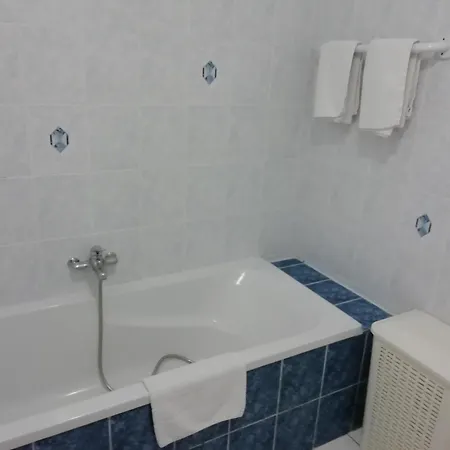 Vintage Flat With Swimming Pool, Cleaning Included Apartment Quend-Plage