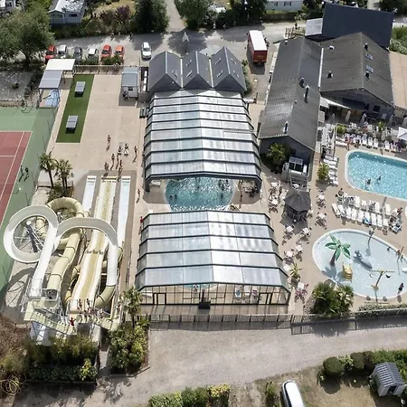 Vintage Flat With Swimming Pool, Cleaning Included
